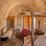 Serinn House 3*
