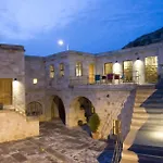 Serinn House 3*