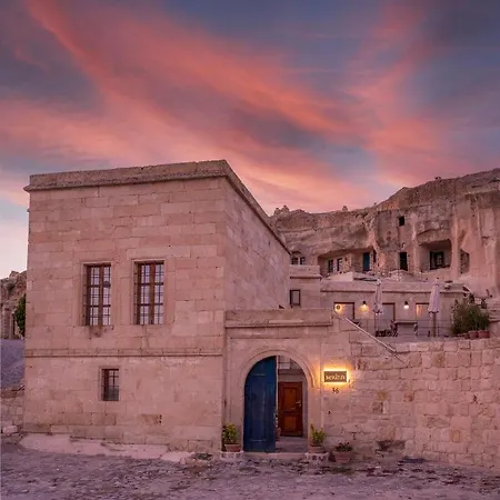 Serinn House 3*