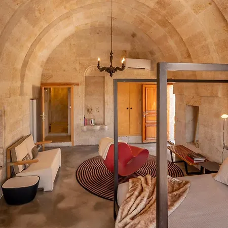 Serinn House 3*