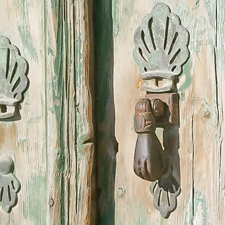 Fogadó Serinn House