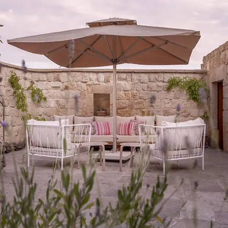 Serinn House Fogadó 3*