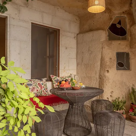 Serinn House Inn 3*