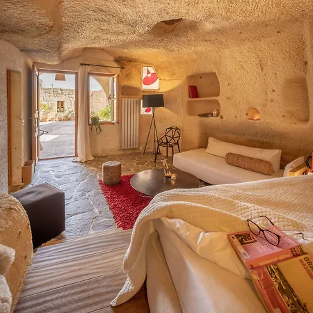 Serinn House 3*