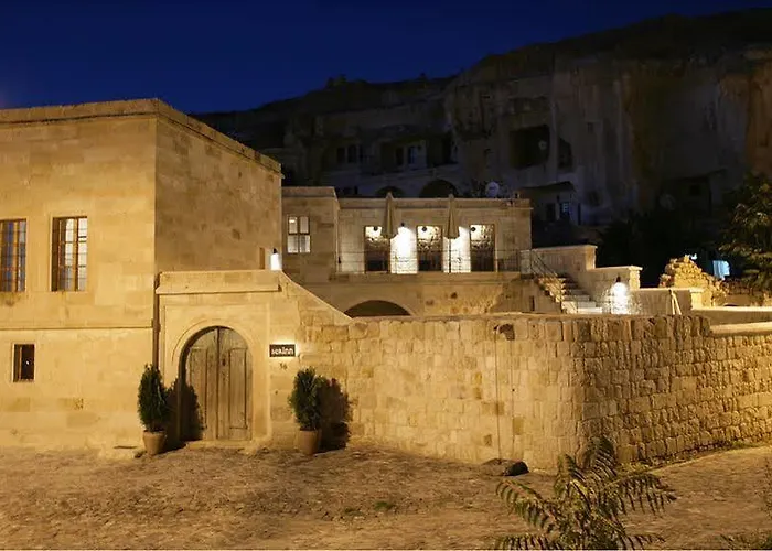 Πανδοχείο Serinn House 3*